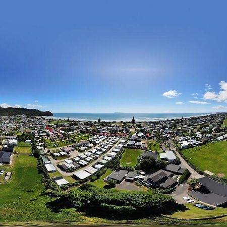 Another On Leo Waihi Extérieur photo